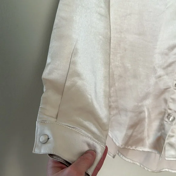 Princess Polly Cream Champagne Satin Blouse 2 - Picture 3 of 6